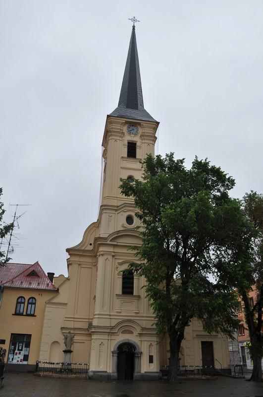 Az érsekújvári Szent Kereszt Felmagasztalása-templom