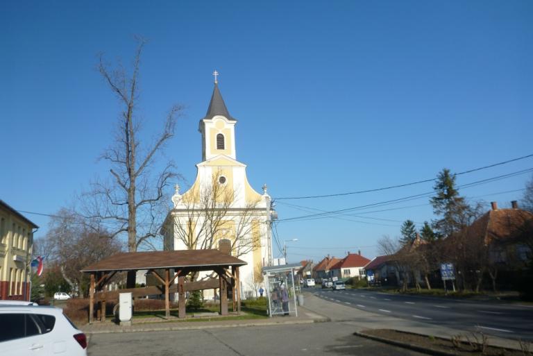 Nyúli katolikus templom